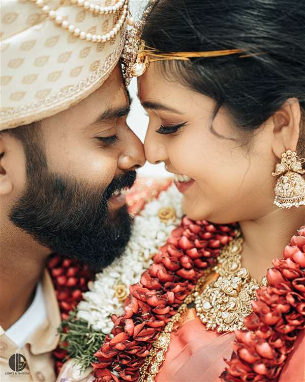 Aarthi & Diwakar